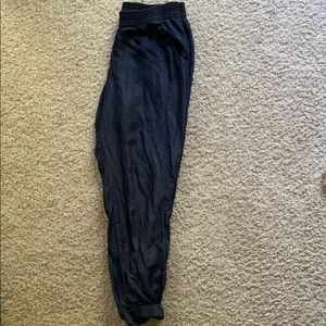 Gap chambray joggers